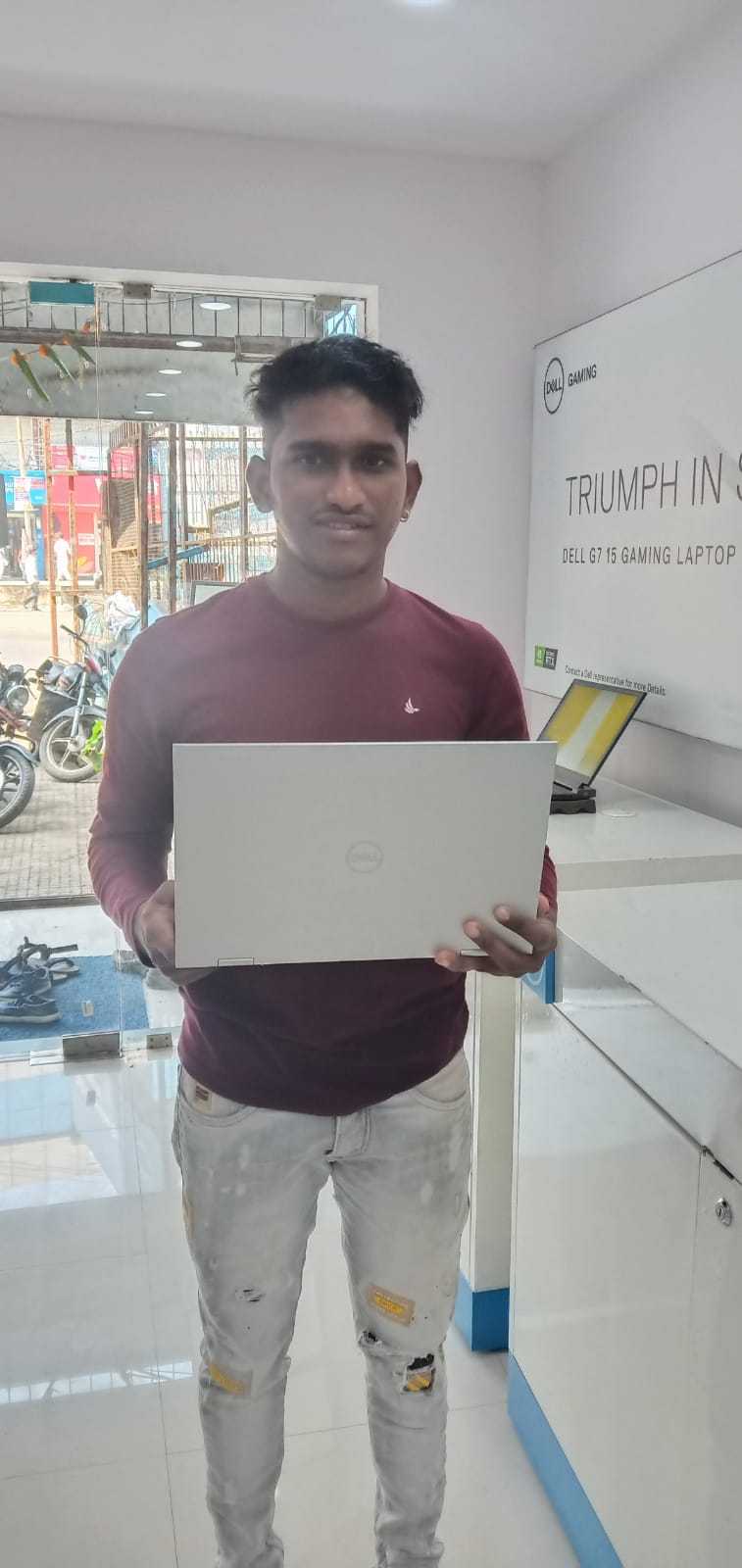 Dell India's official store locator Dell Exclusive Stores
